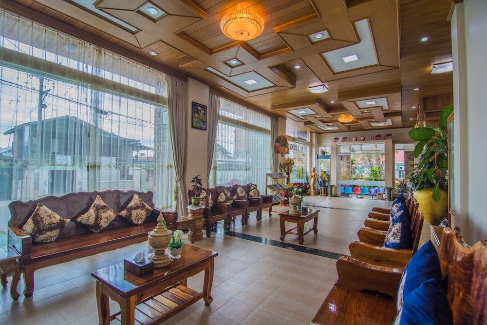 Royal Inlay Hotel Nyaungshwe Exteriör bild