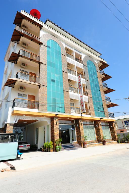 Royal Inlay Hotel Nyaungshwe Exteriör bild